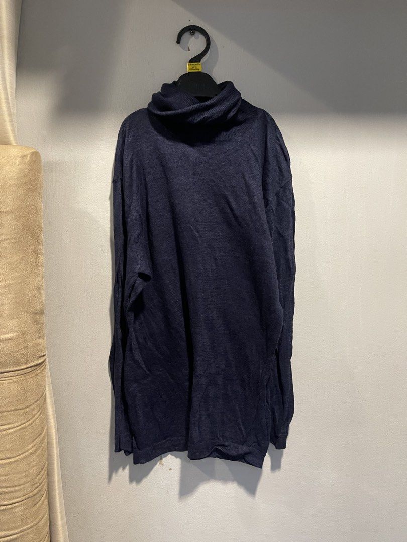 100% linen turtleneck (Category: Longsleeves) located in Quezon City. Submitted by booktt (Listing ID 1469716607, Image 1). Description: medium cut tag.