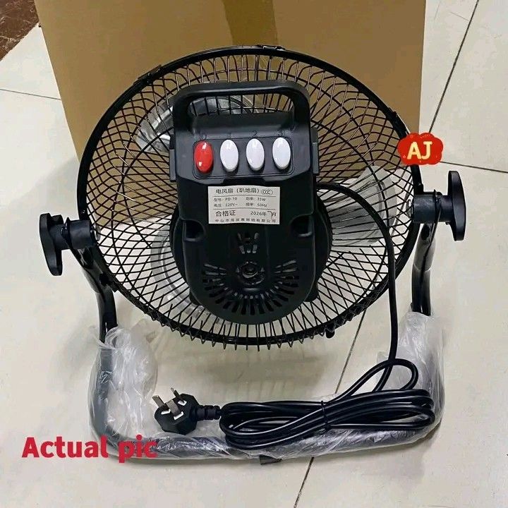 10-inch Floor Fan (Category: Announcements) located in Quezon City. Submitted by anghies_shop (Listing ID 1469649674, Image 1). Description: .
