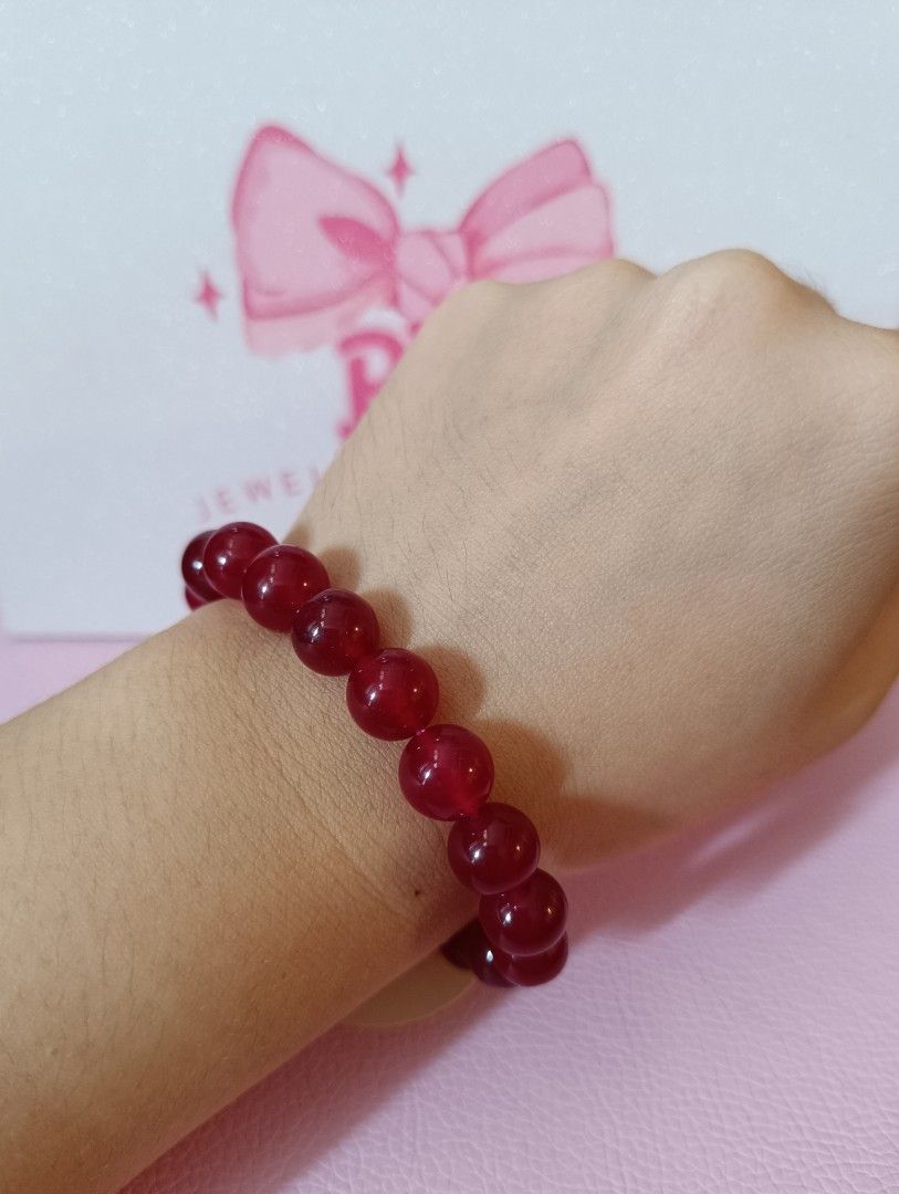10MM Real Ruby Bracelet (Category: Bracelets) located in General Mariano Alvarez. Submitted by plsjewelryemporium (Listing ID 1469647816, Image 1). Description: Brandnew 10MM Real Ruby bracelet UV Reactive 17CM very pretty in actual no certificate kaya mura. real and natural gemstone PHP 850 + SF MOP: Gcash MOD: J&t express and lalamove NO COD/COP.