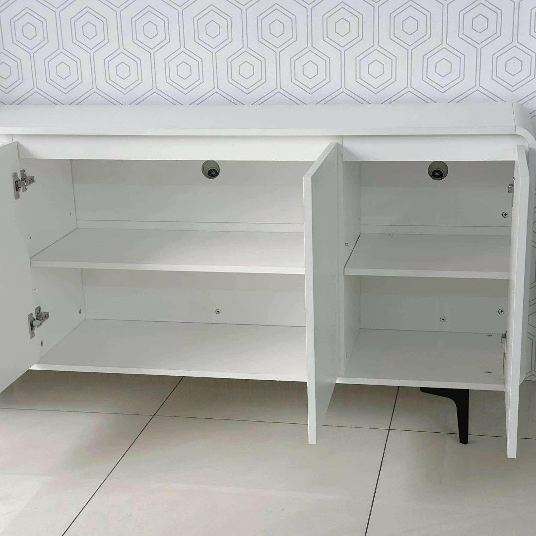 160cm Tv Rack Free Assemble (Category: TV Consoles) located in Marikina City. Submitted by angelarami63580 (Listing ID 1469589420, Image 3). Description: .