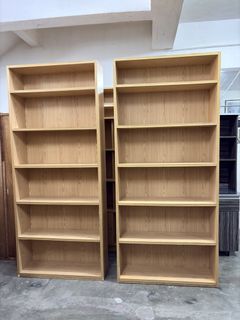 (Category: ) located in . Submitted by goodsdmy_secondhandshop (Listing ID 1469735133, Image 1). Description: .