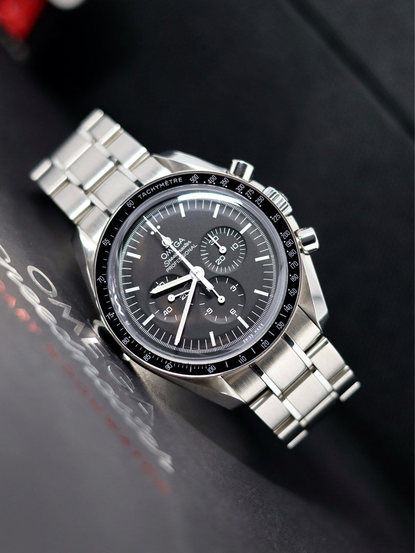 2020 Omega Speedmaster Professional Moonwatch (Category: Luxury Watches) located in Manila. Submitted by airojardin (Listing ID 1469700848, Image 1). Description: 2020 Omega Speedmaster Professional Moonwatch Ref. 311.30.42.30.01.005 Complete set + Official Receipt from Local AD Condition: 9.8/10 Price: PHP 308,000 (slightly negotiable) Open to trade offers Meet-ups within Metro Manila (Greenhills preferred) Open for authentication at any reputab
