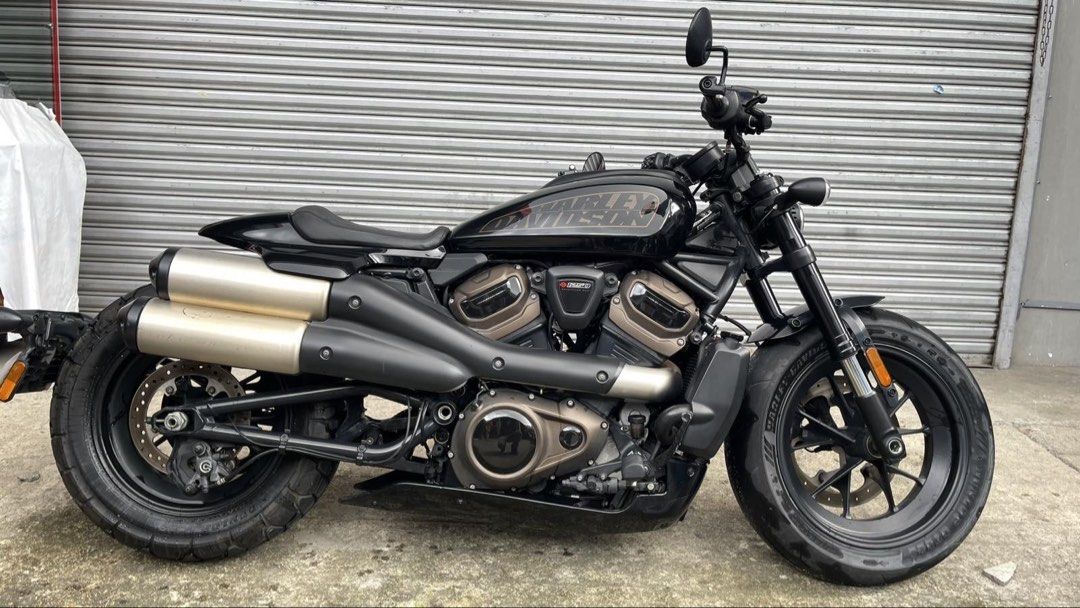 2022 Harley Davidson Sportster S (Category: Motorbikes for Sale) located in Mandaue City. Submitted by paolo_yap (Listing ID 1469748018, Image 1). Description: 8,000 kms only 1st owned good as new just selling at a low. Price RFS migrating outside the country, open for trade.