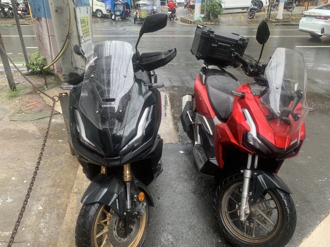 2024 Honda AdV (Category: Motorbikes for Sale) located in Makati City. Submitted by gelski_unit (Listing ID 1469598841, Image 2). Description: 18k ODo twice travel lang dingalan and atimonan quezon then Bahay work lang 5 mins drive for 2 years.