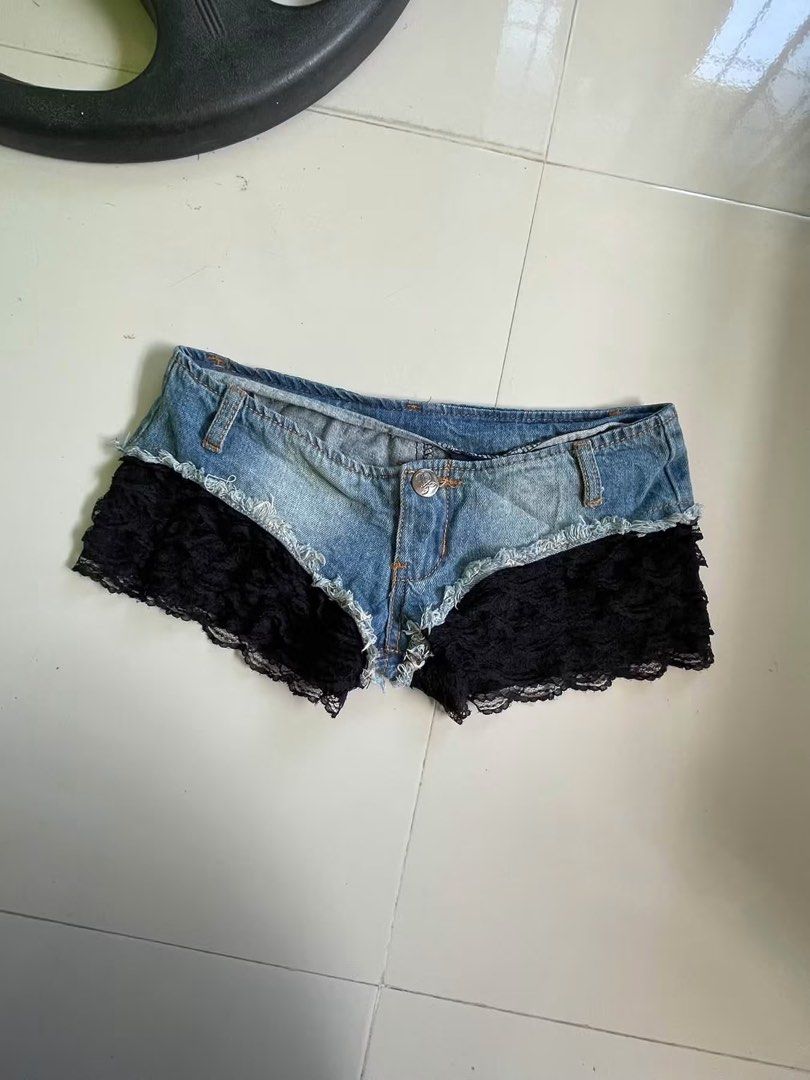 2 for 100 | mix tops shorts | part 1 (Category: Others Tops) located in Manila. Submitted by _vtg.angel_ (Listing ID 1469647589, Image 2). Description: .