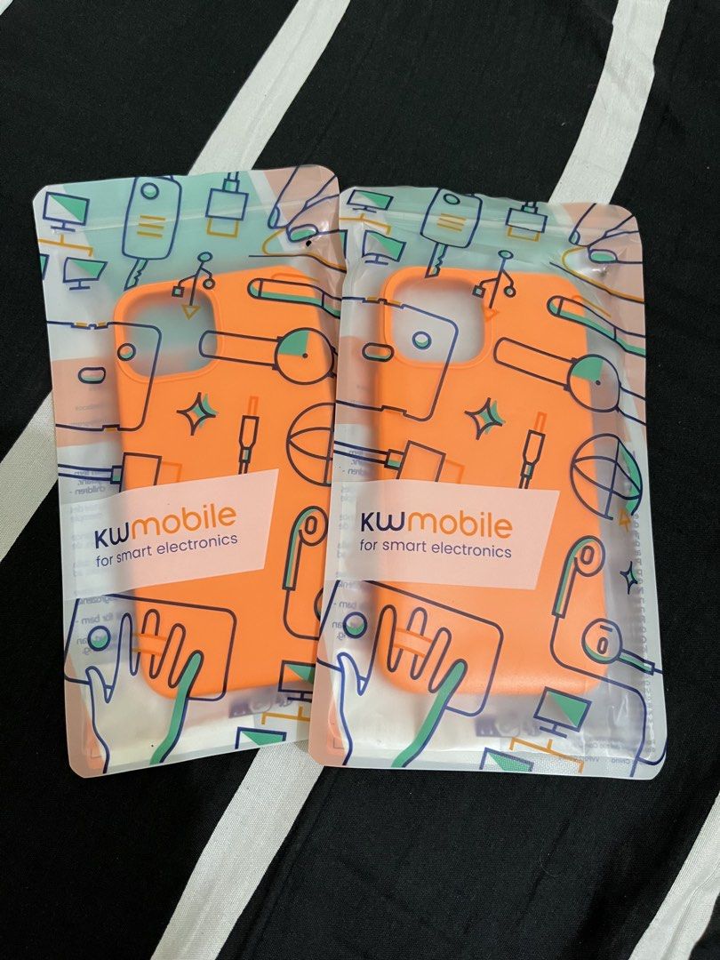 2 PCS Iphone 13 Mini Orange Phone Case (Category: Cases & Sleeves) located in Angeles City. Submitted by melloromi (Listing ID 1469671516, Image 1). Description: .