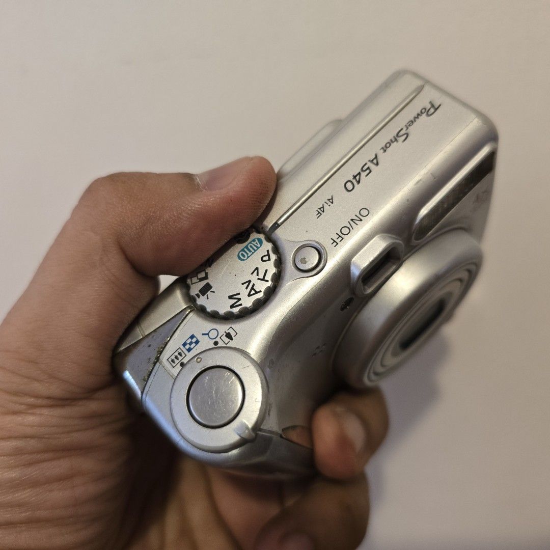 2nd Hand Canon A540 IS (6.0 Megapixels) – No Issues (Category: Cameras) located in Quezon City. Submitted by manila_segunda_mano (Listing ID 1469611144, Image 2). Description: 2nd Hand Canon A540 IS (6.0 Megapixels) – No Issues Price: ₱4.8K Inclusions: • Unit (please zoom in/out for cosmetic details) • Battery • Strap Interested? Please send us a direct message for a faster transaction. Sample photos are available upon request. Thank you, admins 