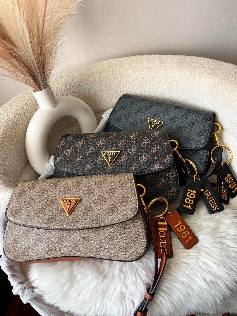 6U3SS Shoulder Bag (Category: Shoulder Bags) located in Manila. Submitted by whimsy.finds (Listing ID 1469598356, Image 2). Description: Premium quali Actual pic na po yan, what u see is what u get No inclusions Payment first basis via Gcash / Maribank / Maya Ship via Lalamove / JNT *No rush shipping *Open for bulk order.