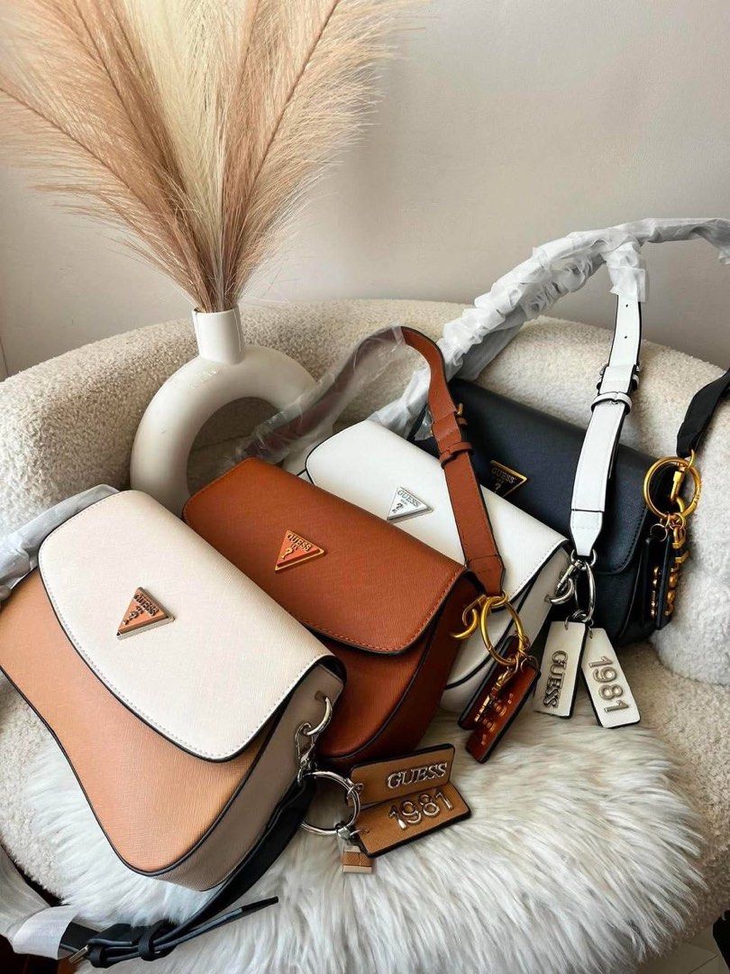 6U3SS Shoulder Bag (Category: Shoulder Bags) located in Manila. Submitted by whimsy.finds (Listing ID 1469598356, Image 1). Description: Premium quali Actual pic na po yan, what u see is what u get No inclusions Payment first basis via Gcash / Maribank / Maya Ship via Lalamove / JNT *No rush shipping *Open for bulk order.