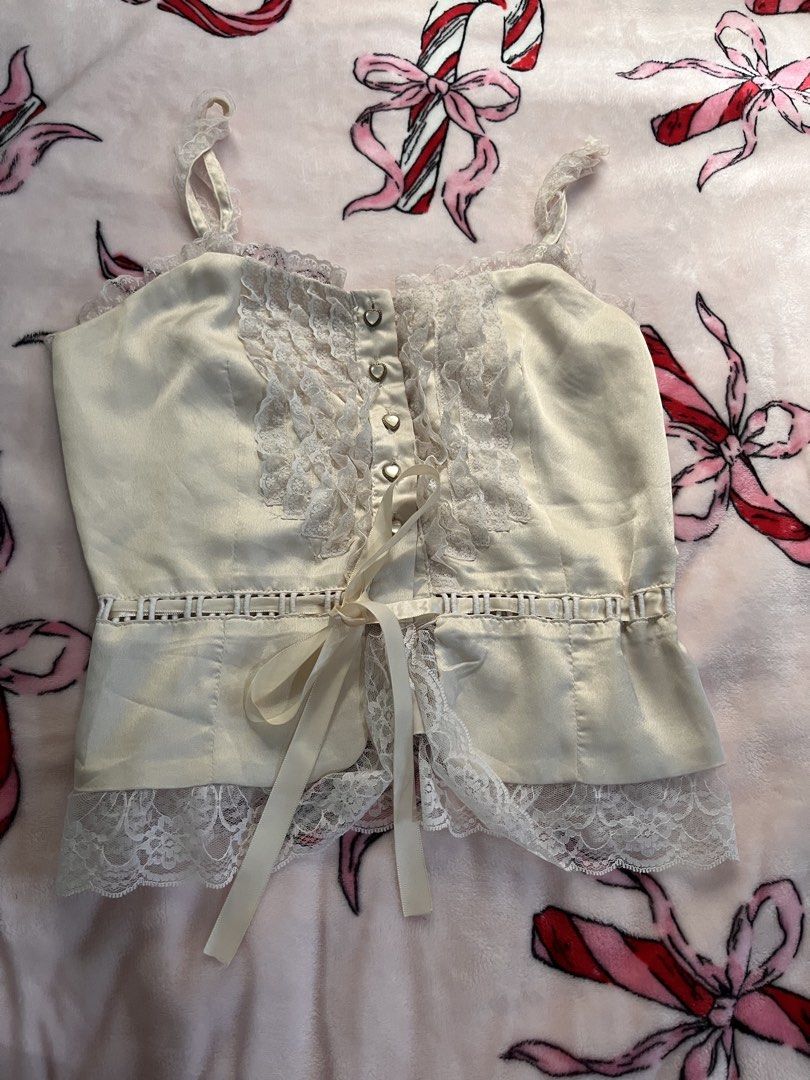 ⋆. 𐙚 ˚ cream viet coquette top (Category: Sleeveless) located in Makati City. Submitted by thezarachives (Listing ID 1469671148, Image 1). Description: .