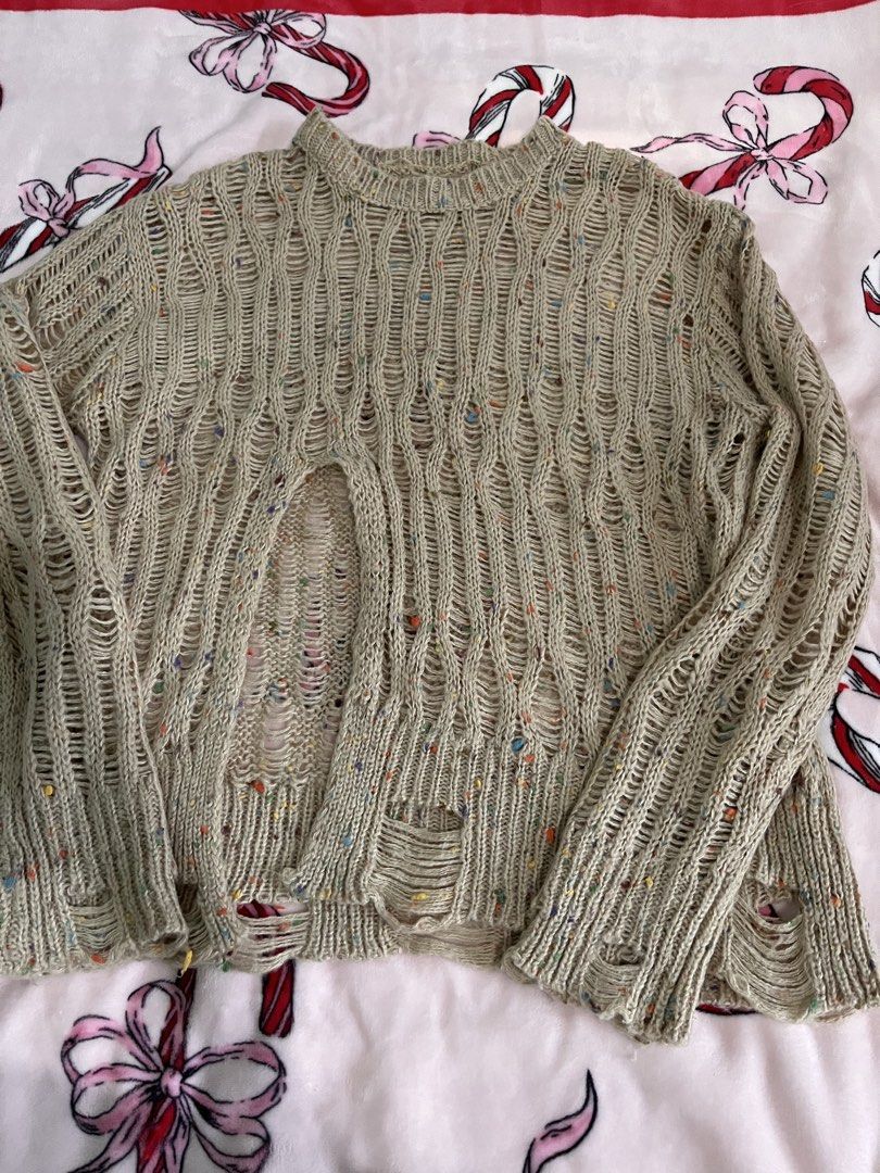⋆. 𐙚 ˚ viet sweater (Category: Longsleeves) located in Makati City. Submitted by thezarachives (Listing ID 1469672329, Image 1). Description: .
