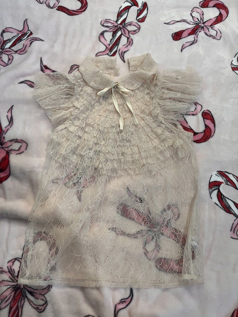 ⋆. 𐙚 ˚ vietnam lace top (Category: Blouses) located in Makati City. Submitted by thezarachives (Listing ID 1469670255, Image 1). Description: .