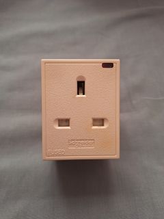 （分類：）位於 。 由 brandedsold 提交（商品編號 1469649088，圖片 1）。簡介： 。