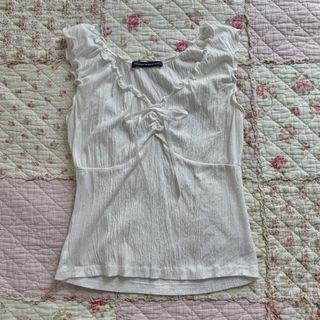 (Category: ) located in . Submitted by coucoucloset (Listing ID 1469658608, Image 1). Description: .