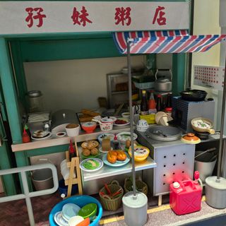 （分類：）位於 。 由 dollhouselover 提交（商品編號 1469257391，圖片 1）。簡介： 。