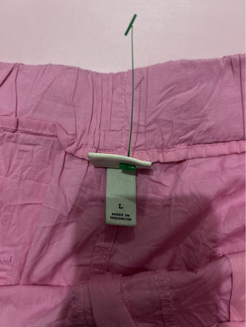 A New Day Pink Short (Category: Activewear) located in Manila. Submitted by chen_clybelles (Listing ID 1469705419, Image 2). Description: L on tag, fits to XL.