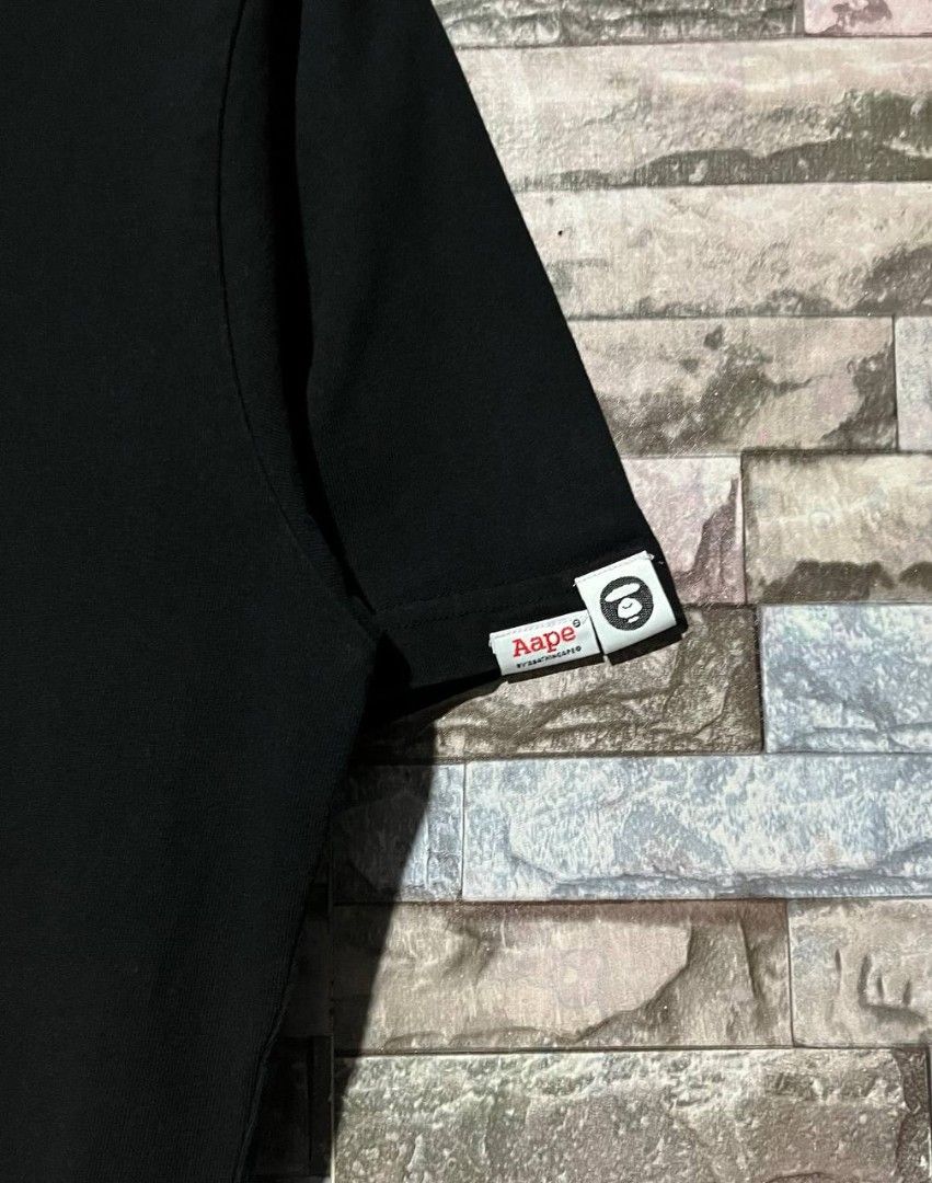AAPE BY A BATHING APE SHIRT (Category: Tshirts & Polo Shirts ) located in Caloocan City. Submitted by wewearworn (Listing ID 1469593793, Image 3). Description: Medium Best Fit 19.5 x 27 Excellent No Issues 9.5/10 Color Rate.