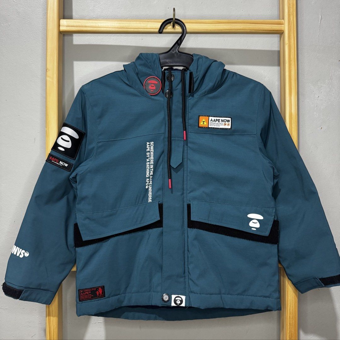 AAPE kids hoodie jacket (Category: Babies & Kids Fashion) located in Valenzuela. Submitted by thriftynanay88 (Listing ID 1469636049, Image 1). Description: Size 120 on tag 5-6Y.