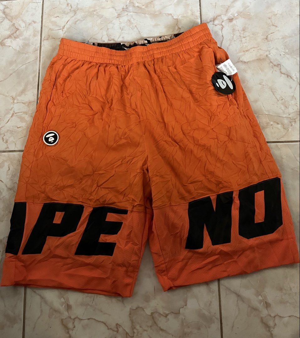 AAPE reversible (Category: Shorts) located in Batangas. Submitted by gavsandrix (Listing ID 1469687882, Image 3). Description: Reversible aape shorts.