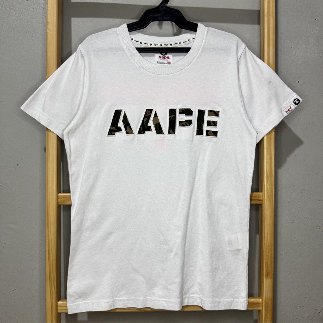AAPE t-shirt (Category: Shirts) located in Valenzuela. Submitted by thriftynanay88 (Listing ID 1469637563, Image 1). Description: Size XXS on tag kinda runs big.