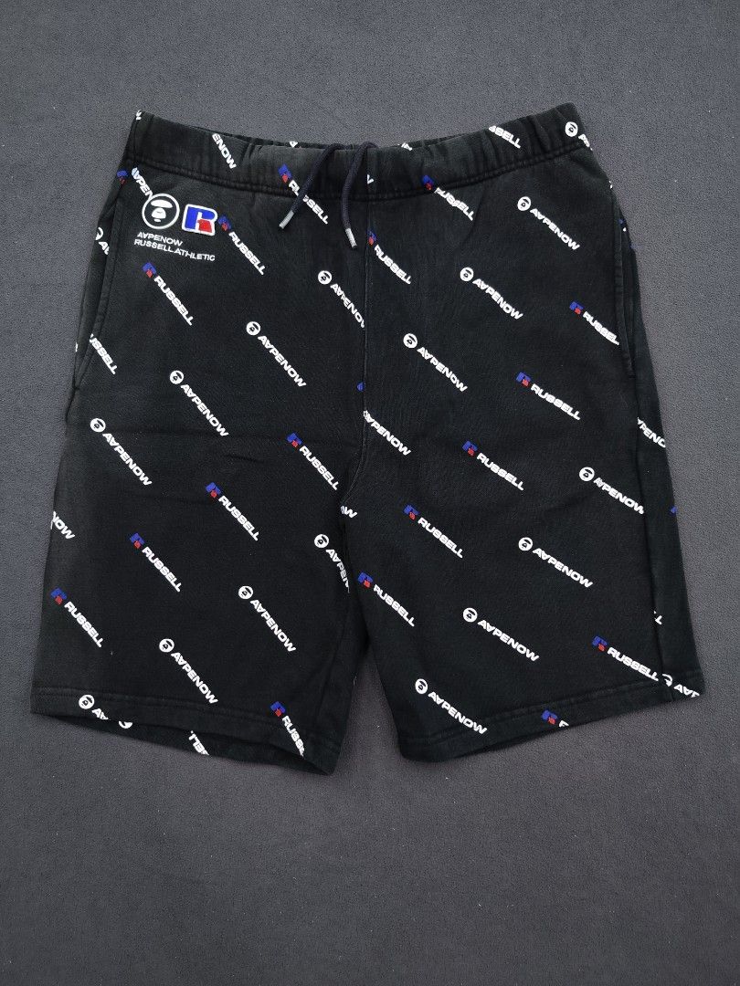 AAPE X Russell AOP Cotton Shorts (Category: Shorts) located in Bulacan. Submitted by emilj23 (Listing ID 1469604502, Image 1). Description: AAPE X Russell AOP Cotton Shorts Size L on tag L 20 W 34-38 Leg Hole 11 Condition 8/10 Color rate 8/10 Issue Fade Parts,Hairline Crackprints.