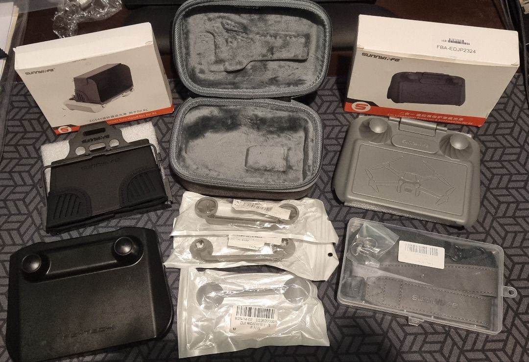 Accessories for DJI drone / remote controller DJI RC (Category: Drones) located in Tagum. Submitted by fcbisbroken (Listing ID 1469741229, Image 2). Description: Brand new Sunnylife accessories Protective case with fluffy interior for DJI mini 3 / DJI mini 3 pro All the rest is for DJI RC remote controller with screen (suitable for DJI mini 3, mini 3 pro, mavic 3, mavic 3 classic, dji air s2). Neck strap, Shade hood / Protector / Cover All is new
