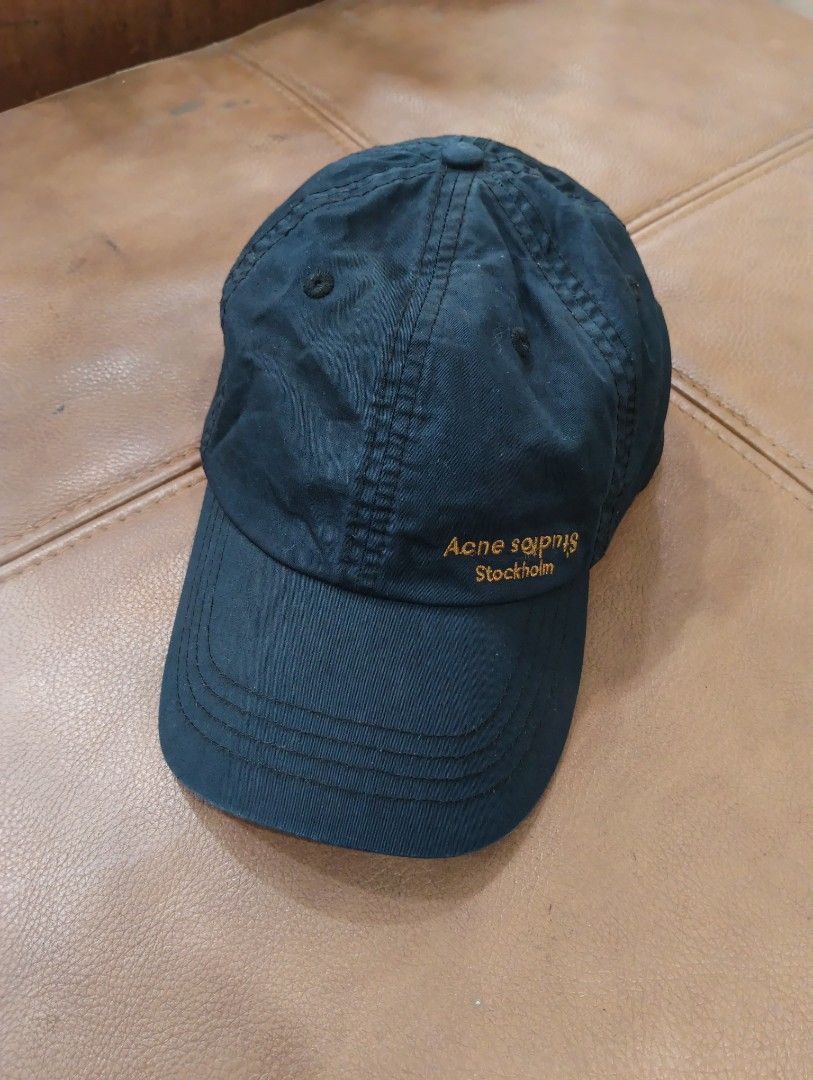 ACNE STUDIOS CARLIY DYE HAT (Category: Caps & Hats) located in Talisay. Submitted by nooooooooooooooooy (Listing ID 1469599829, Image 1). Description: NAVY BLUE OSFA (ONE SIZE FITS ALL) EXCELLENT NO FLAWS.