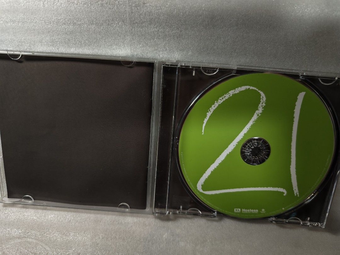 Adele 21 (Category: CDs & DVDs) located in Singapore. Submitted by oldoldtimes (Listing ID 1469592181, Image 3). Description: .