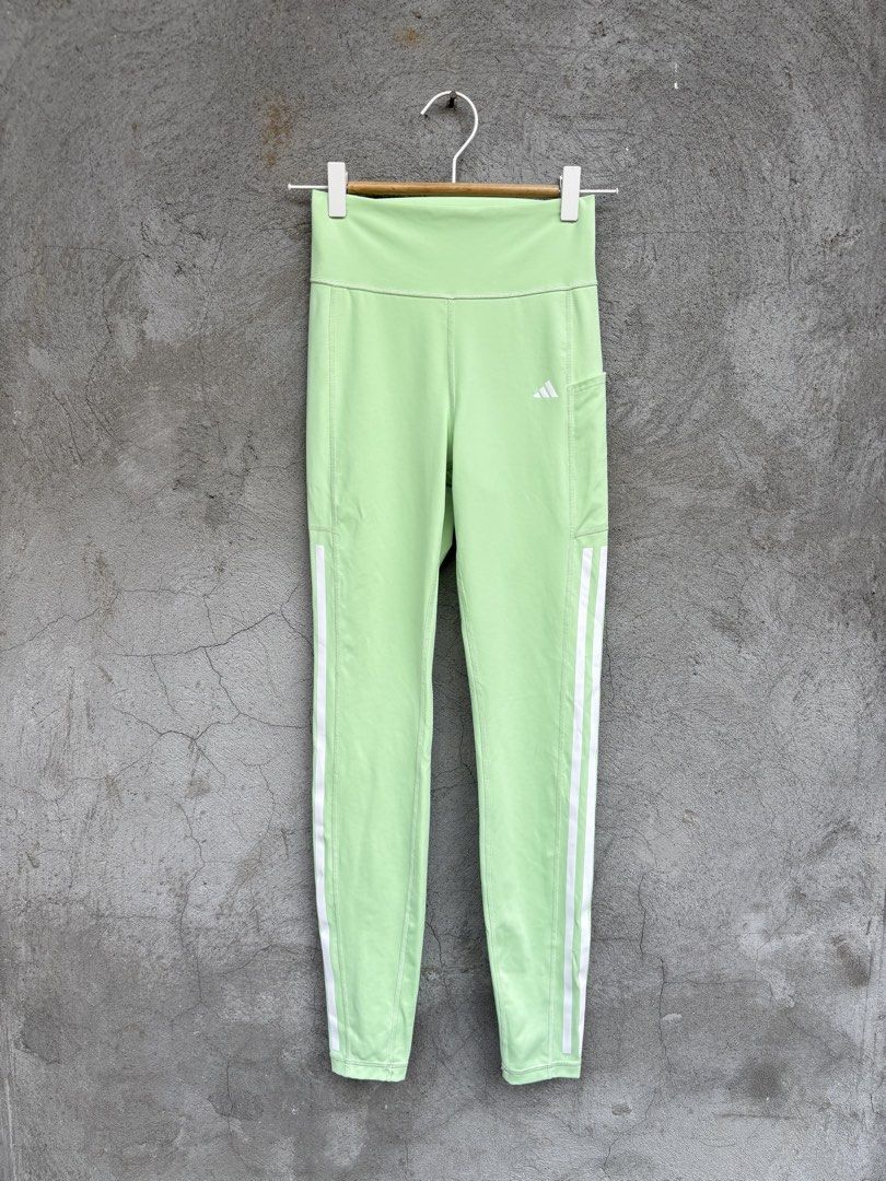 Adidas 3 Stripes Leggings (Category: Activewear) located in Davao. Submitted by lumpiashanghai (Listing ID 1469688385, Image 3). Description: Adidas 3 Stripes Leggings Waist 26-30 , Length 37 Excellent Condition No issue & Need wash 400 +shipping.