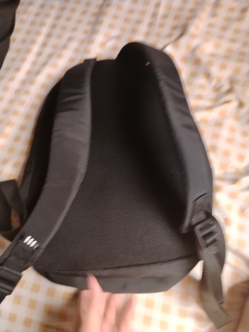 Adidas Backpack (Category: Backpacks) located in Manila. Submitted by burn.pavs (Listing ID 1469583723, Image 3). Description: RFS: Decluttering.