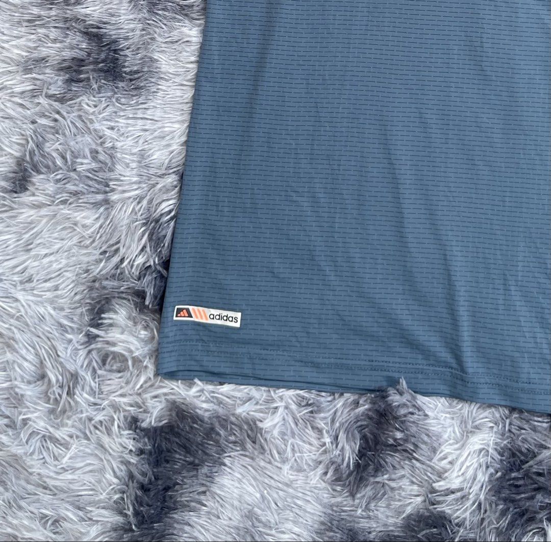 Adidas compresion (Category: Formal Shirts) located in San Jacinto. Submitted by clothcartelph (Listing ID 1469657943, Image 2). Description: Adidas Size: 3XL best fit large Width: 21 Length: 30 Issue: non Condition: as new Color rate: 10/10.