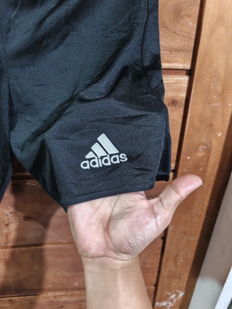 ADIDAS DRIFIT SHORT (Category: Shorts) located in Tagum. Submitted by danelle_closet1106 (Listing ID 1469756740, Image 2). Description: AS NEW NO ISSUE SIZE:SMALL TO MEDIUM.