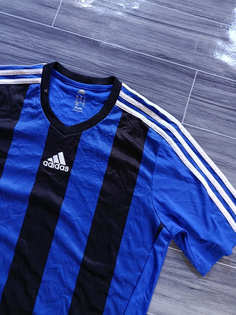 Adidas Jersey (Category: Tshirts & Polo Shirts ) located in Bacolod City. Submitted by empatees (Listing ID 1469659290, Image 2). Description: .