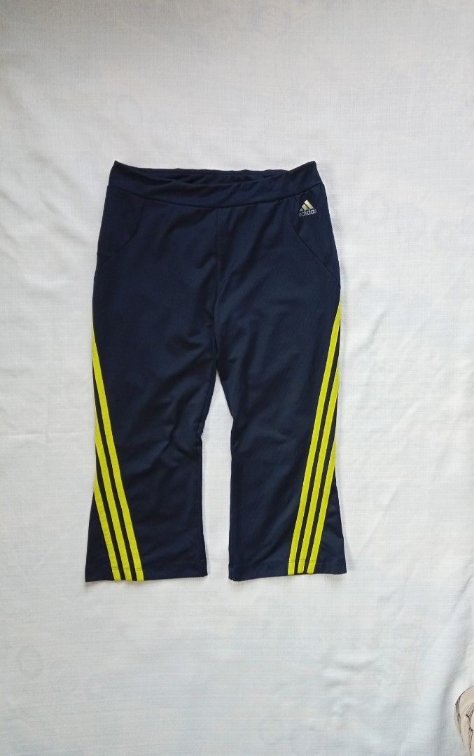 Adidas navy blue y2k capri pants (Category: Activewear) located in Bagabag. Submitted by thrift_stories96 (Listing ID 1469707631, Image 2). Description: Adidas navy blue y2k capri pants Small to medium frame Waistline - 26 stretch up to 28 Length - 27 Leg opening - 8.5 Condition - excellent Flaw - missing adjustable lace ,stretchy garters sa waist need replacement if needed..