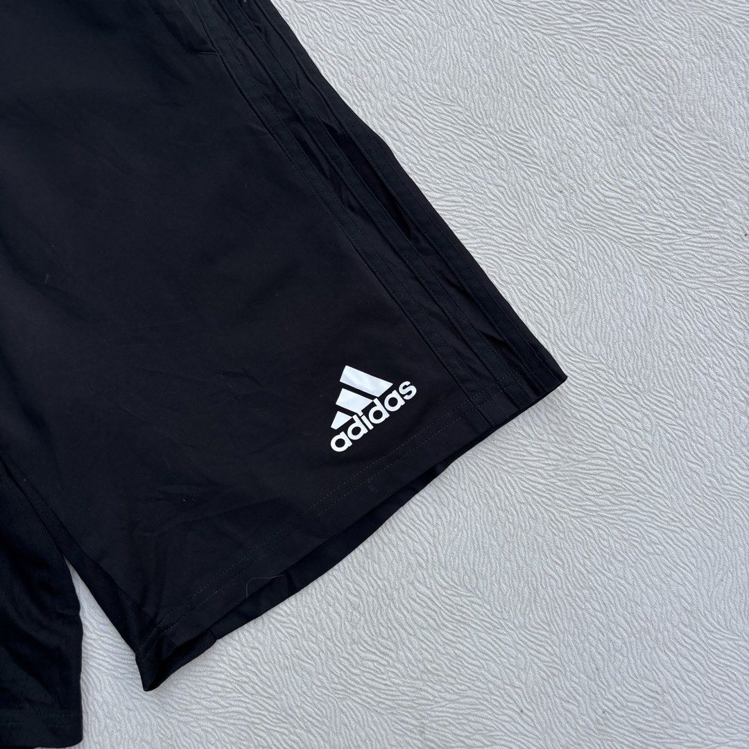 Adidas Short (Category: Shorts) located in Baybay. Submitted by thrift.ed2023 (Listing ID 1469626792, Image 2). Description: Adidas Short 30” to 34” Waistline 21” Length No Issue Need Wash Good as New .