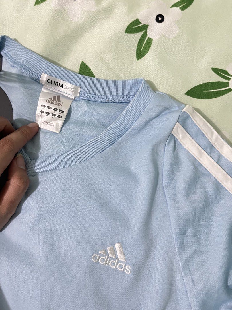 Adidas womens Clima-lite long sleeve (Category: Activewear) located in Bacoor. Submitted by chrstnsnjs (Listing ID 1469674500, Image 3). Description: adidas Womens clima-lite Like New. perf for running, pickleball Size M on tag ₱380+ sf .