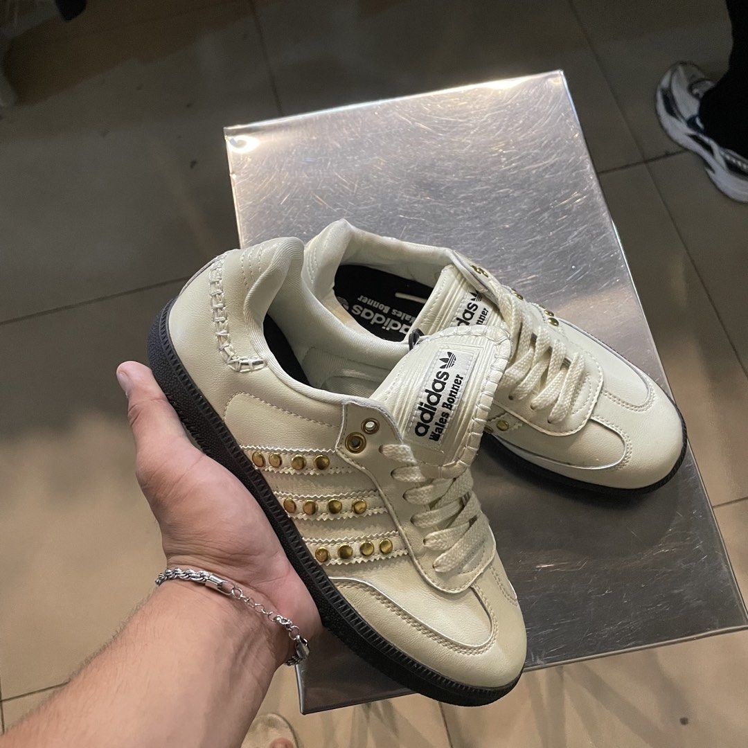 Adidas X wales bonner (Category: Sneakers) located in Iloilo. Submitted by nextwearco_ilo (Listing ID 1469715922, Image 3). Description: Adidas X wales bonner • Almost new condition • Size 38 eur womens • No flaws ₱ 2.5k only Loc : Iloilo city Dm📨.