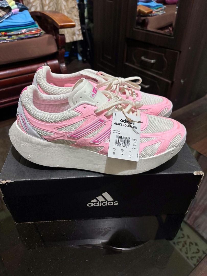 Adizero Aruku 28cm onhand (Category: Shoe inserts) located in Rizal. Submitted by hiraya16 (Listing ID 1469619555, Image 1). Description: Helping our buyer.. 28CM only Super sale na guys. Bilin nyo na!.