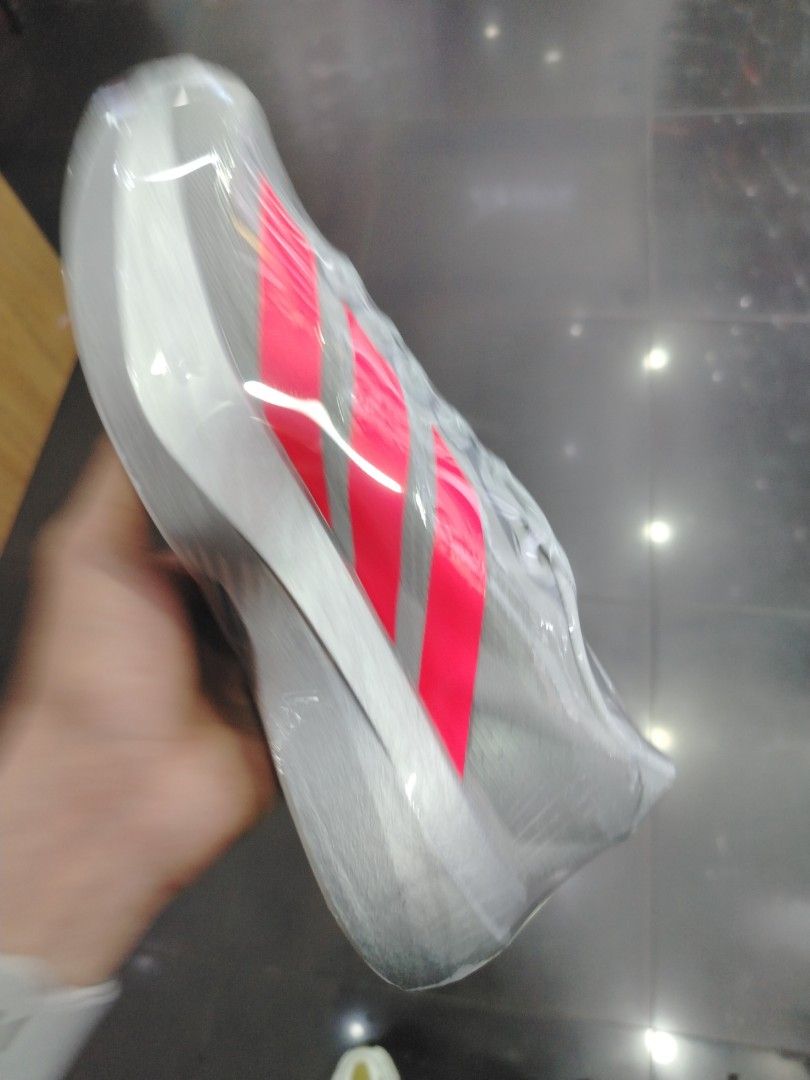 Adizero Evo SL (Category: Sneakers) located in Quezon City. Submitted by rvnnnnnn (Listing ID 1469657668, Image 3). Description: .