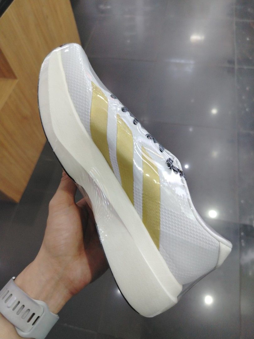 Adizero Evo SL (Category: Sneakers) located in Quezon City. Submitted by rvnnnnnn (Listing ID 1469660130, Image 3). Description: .