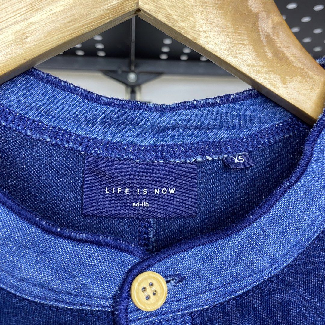 ad-lib Patchwork Henley Shirt (Category: Tshirts & Polo Shirts ) located in Cebu City. Submitted by cebuvntgvibes (Listing ID 1469602526, Image 3). Description: 20W x 25L (XS-S) . Good as bnew. No issue. . Mine ₱750+sf.