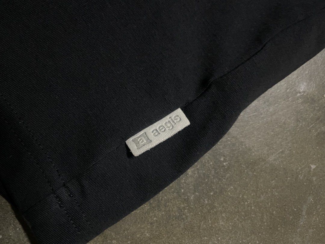 Aegis Basic Boxy Tee (Category: Tshirts & Polo Shirts) located in Johor Bahru. Submitted by blackpearlstuff (Listing ID 1469670245, Image 3). Description: size L negotiable.