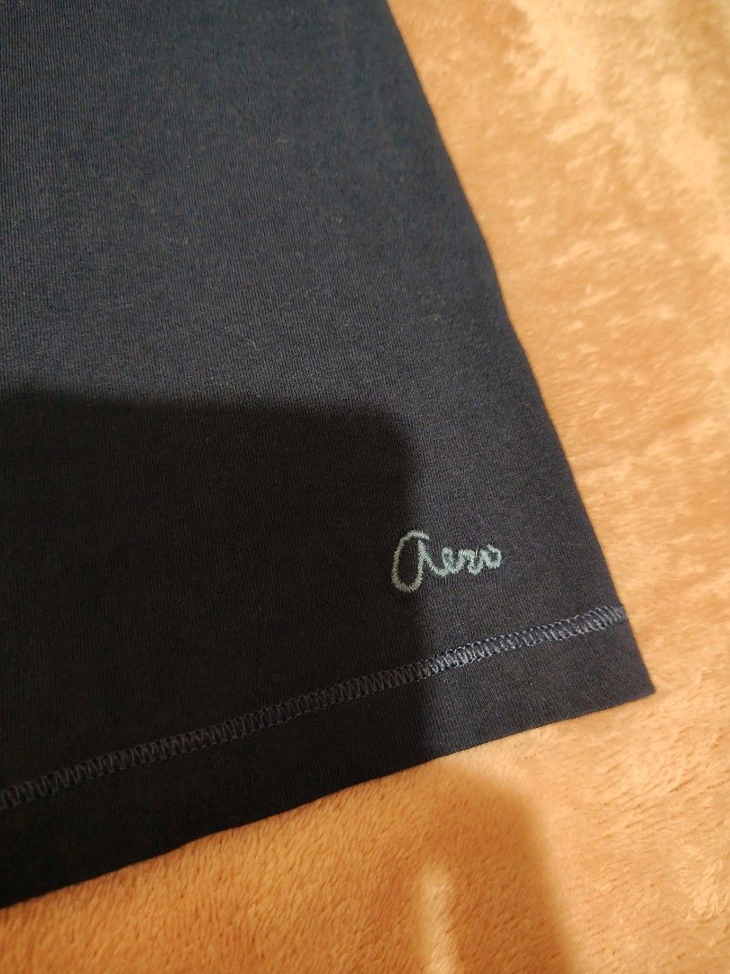 Aeropostale Favorite Cami Navy (Category: Sleeveless) located in Villasis. Submitted by trip_thrift15 (Listing ID 1469697725, Image 2). Description: - Brand: Aeropostale - Style: Favorite Cami - Color: Navy Blue - Size: Medium (M) - Material: 95% Cotton, 5% Spandex (Stretchable & comfortable) - Features: Adjustable spaghetti straps, embroidered Aero logo near bottom hem - Care: Machine washable - Flaw: Minor tiny speck mark on the fabric flaws-do