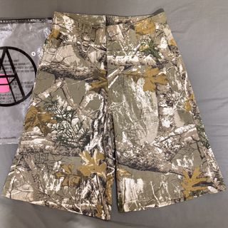 (Category: ) located in . Submitted by vantey (Listing ID 1469623205, Image 1). Description: .