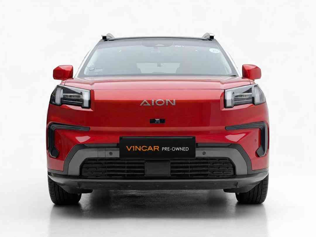 (Category: ) located in . Submitted by vincar_pre-owned (Listing ID 1469292332, Image 1). Description: .