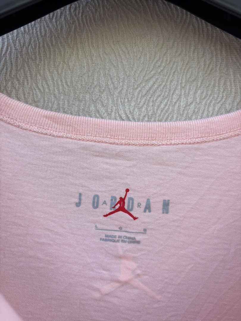 Air Jordan Top Tanks (Category: Tshirts & Polo Shirts ) located in Baybay. Submitted by thrift.ed2023 (Listing ID 1469622561, Image 3). Description: Air Jordan Top Tanks Medium to Large 19x27 No Issue Need Wash Good as New .