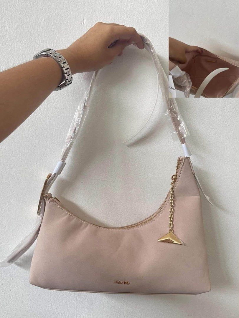 Aldo Shoulder Bag (Category: Shoulder Bags) located in Las Pinas. Submitted by UNQUARANTINED (Listing ID 1469641014, Image 1). Description: .
