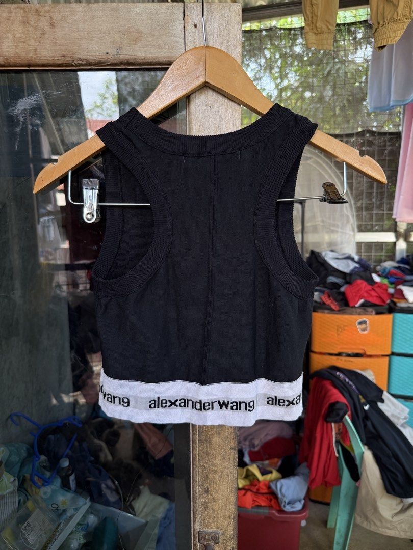 ALEXANDER WANG Knit Crop Top (Category: Sleeveless) located in Manolo Fortich. Submitted by thriftacktoe34 (Listing ID 1469648594, Image 2). Description: Excellent condition Color rate 9.5/10 Size Dimes W13 x L15 stretchable Issue: color stain FREE shipping fee.