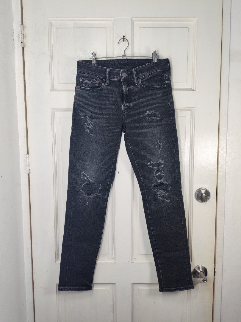 American eagle flexi pants (preloved) (Category: Jeans) located in Manila. Submitted by potato.ph (Listing ID 1469701769, Image 1). Description: American eagle flexi pants (preloved).