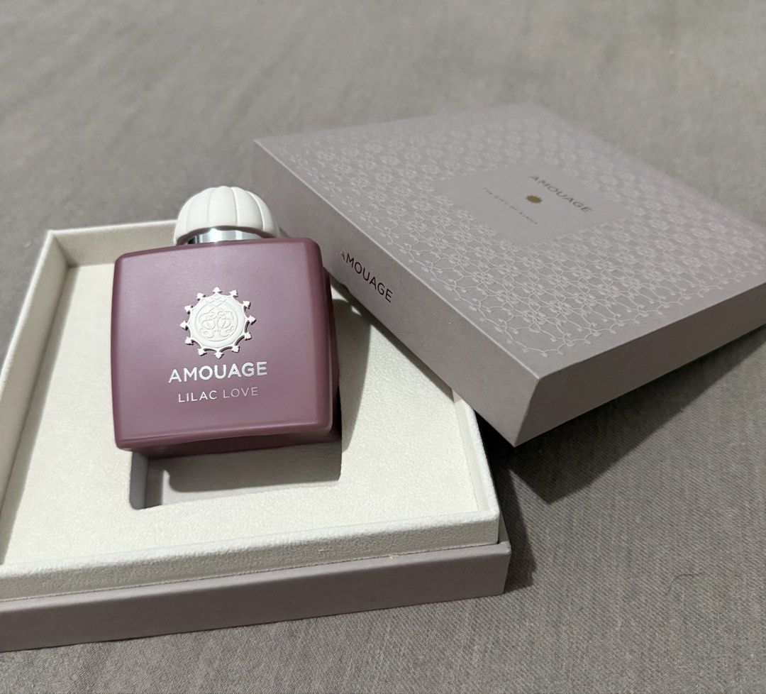 Amouage Lilac Love Eau de Parfum 100ml (Category: Fragrance & Deodorants) located in Manila. Submitted by pyt_007 (Listing ID 1469607272, Image 1). Description: - Brand: Amouage - Size: 100ml (FSM) - Scent Profile: Romantic, soft floral gourmand; Powdery - Packaging: Comes with original branded box - Bottle Design: Dusty purple matte finish with white cap and silver crest logo.